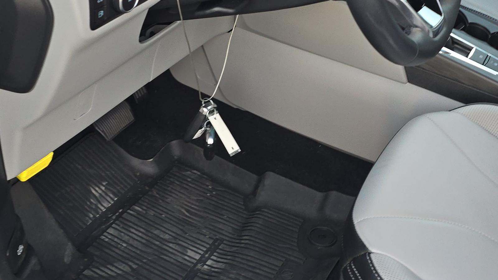 2025 Ford Escape Hybrid Platinum FWD