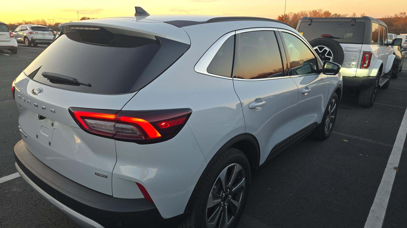 2025 Ford Escape Hybrid Platinum FWD