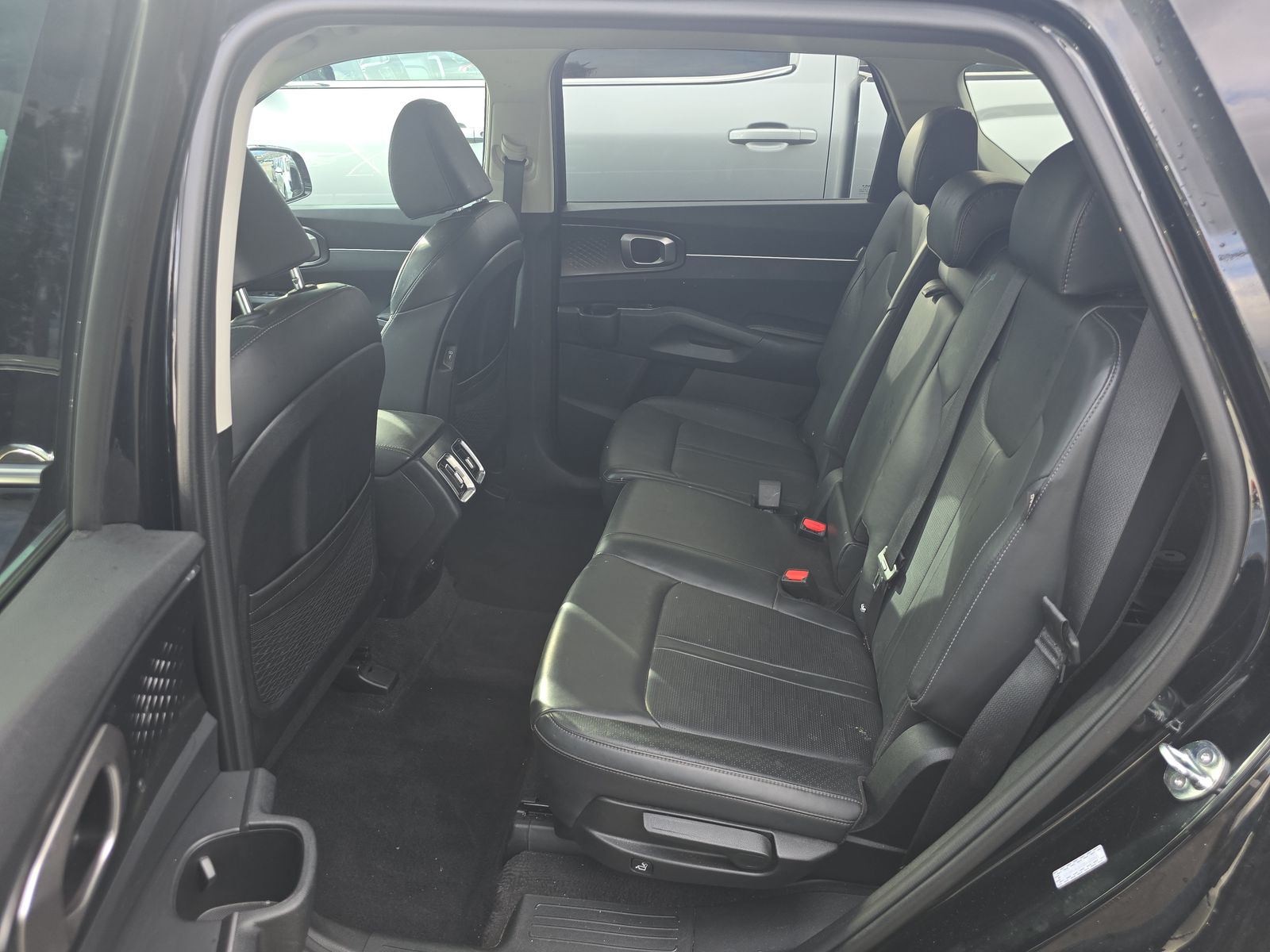 2025 Kia Sorento S FWD