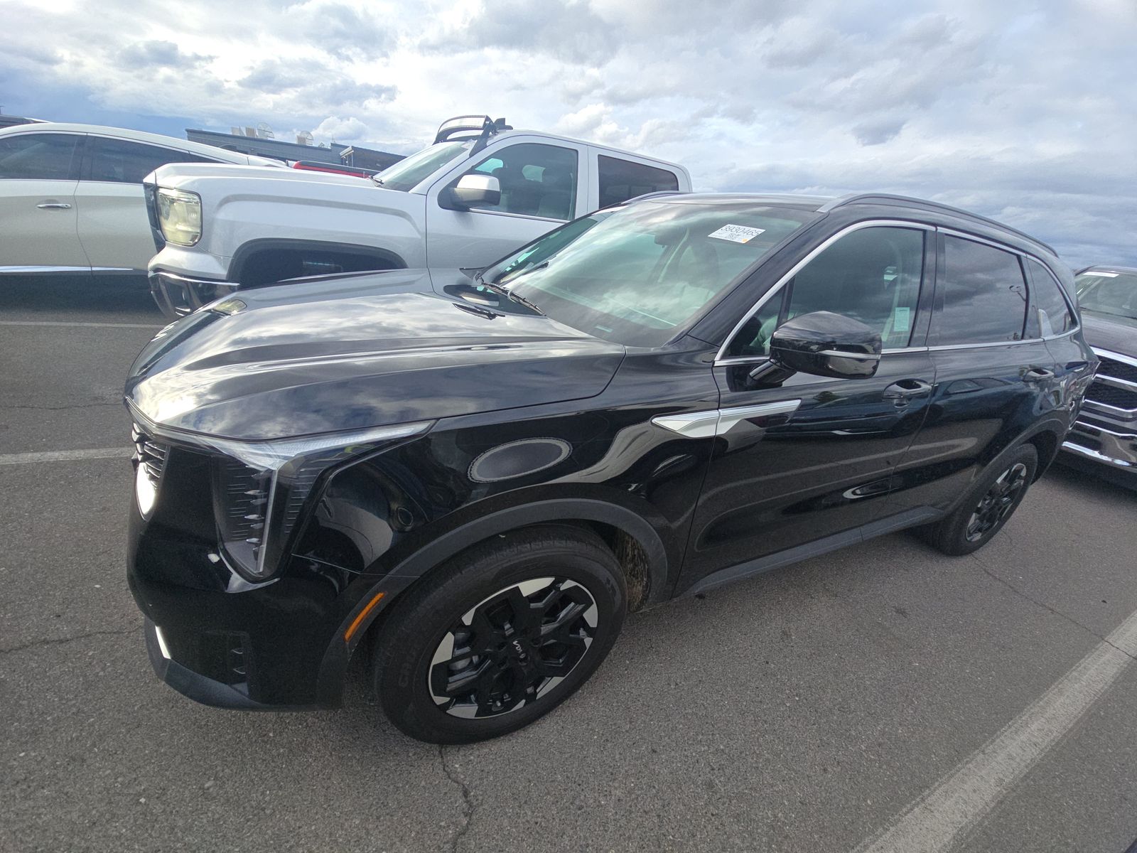 2025 Kia Sorento S FWD