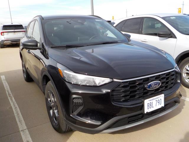 2025 Ford Escape ST-Line AWD