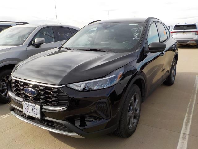 2025 Ford Escape ST-Line AWD