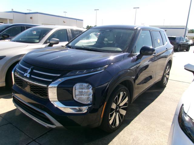 2025 Mitsubishi Outlander SE FWD