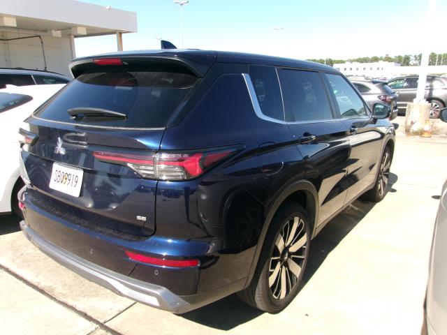 2025 Mitsubishi Outlander SE FWD