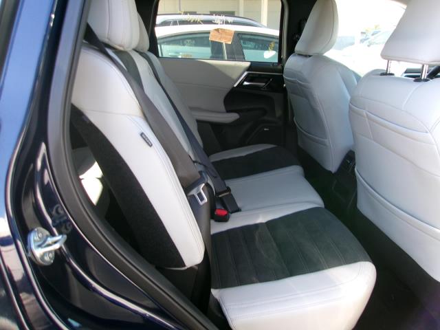 2025 Mitsubishi Outlander SE FWD