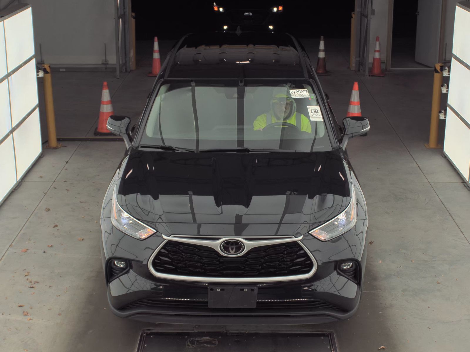 2024 Toyota Highlander LE AWD