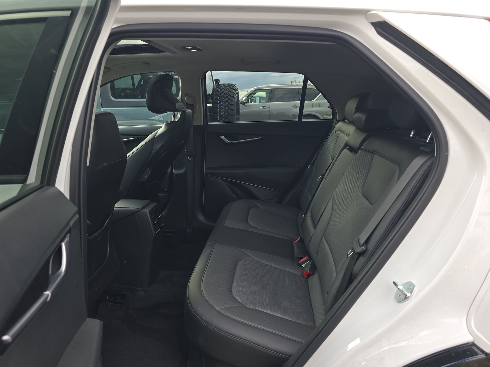 2023 Kia Niro SX Touring FWD