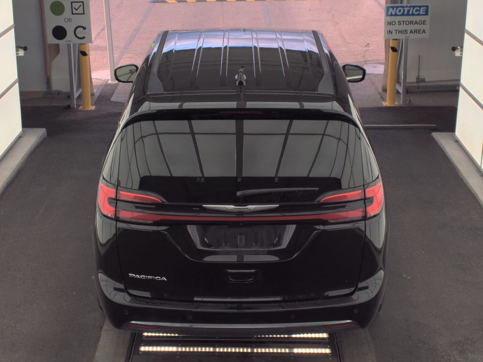 2024 Chrysler Pacifica Touring L FWD