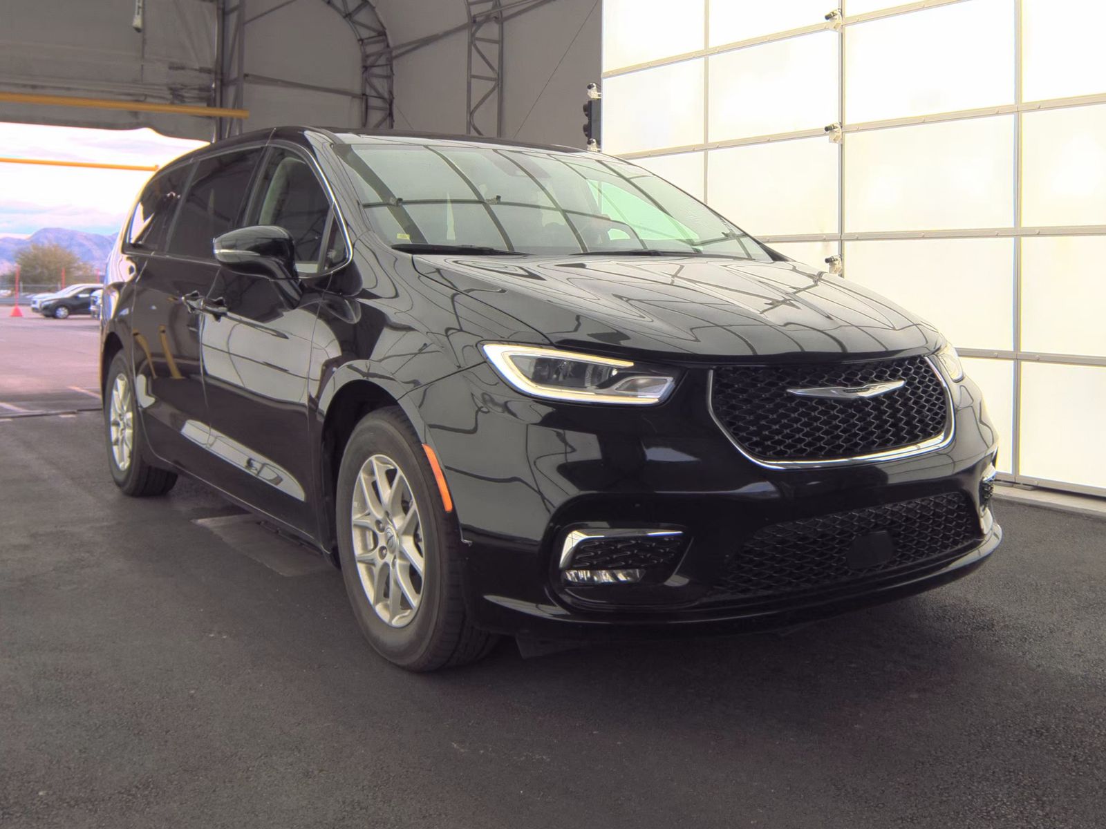 2024 Chrysler Pacifica Touring L FWD