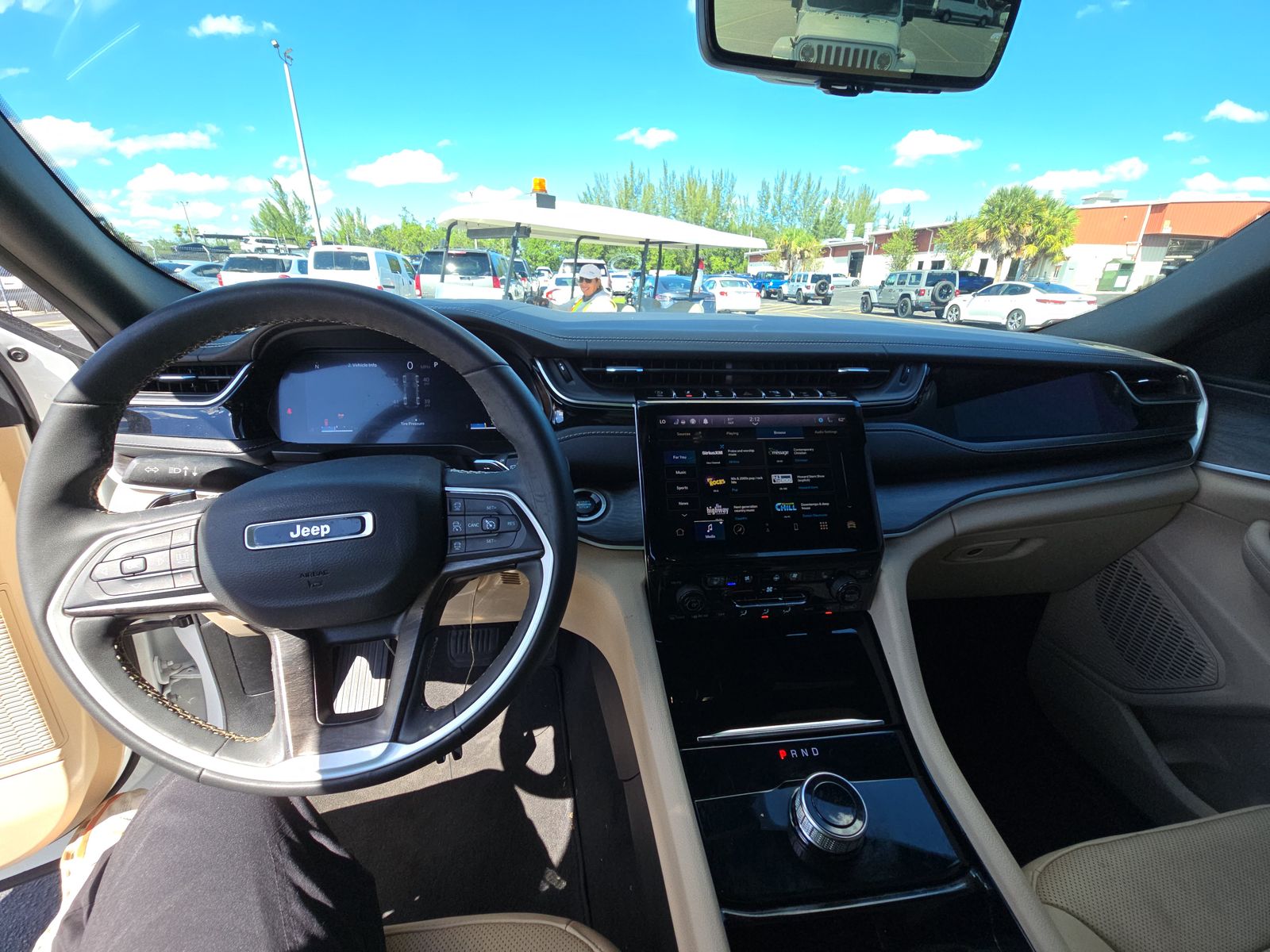 2023 Jeep Grand Cherokee Limited RWD