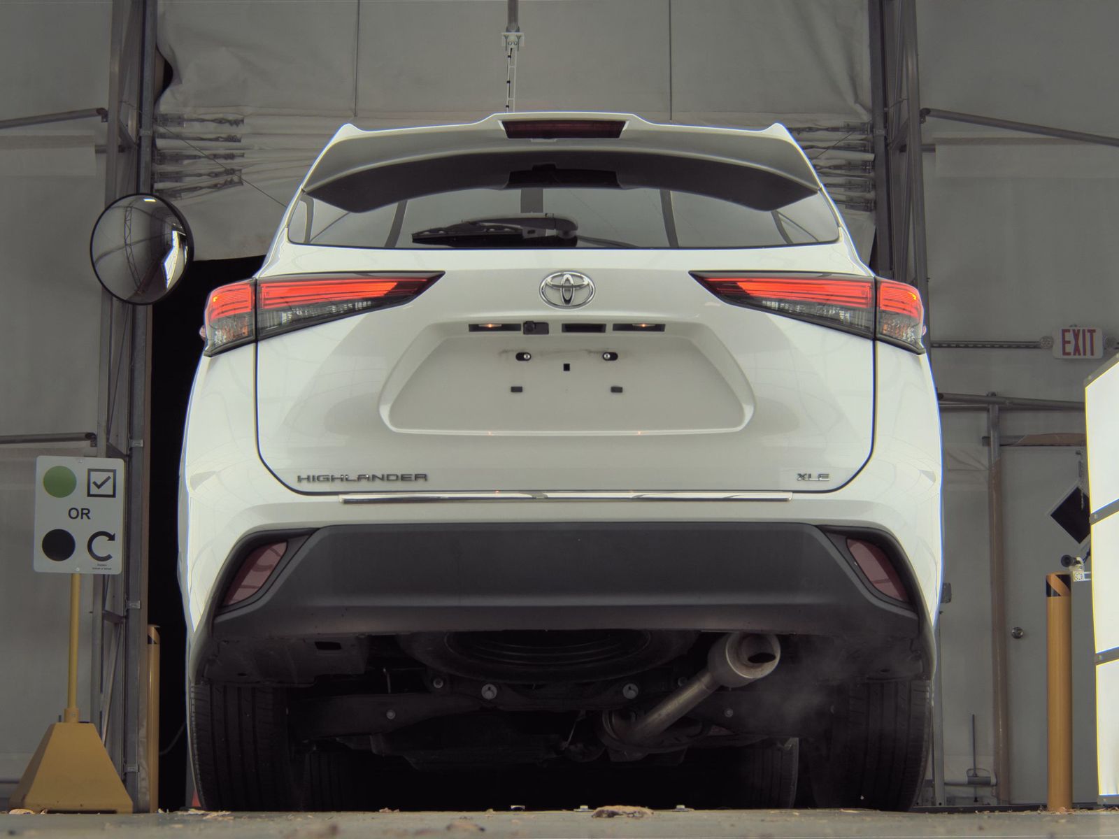 2022 Toyota Highlander XLE FWD