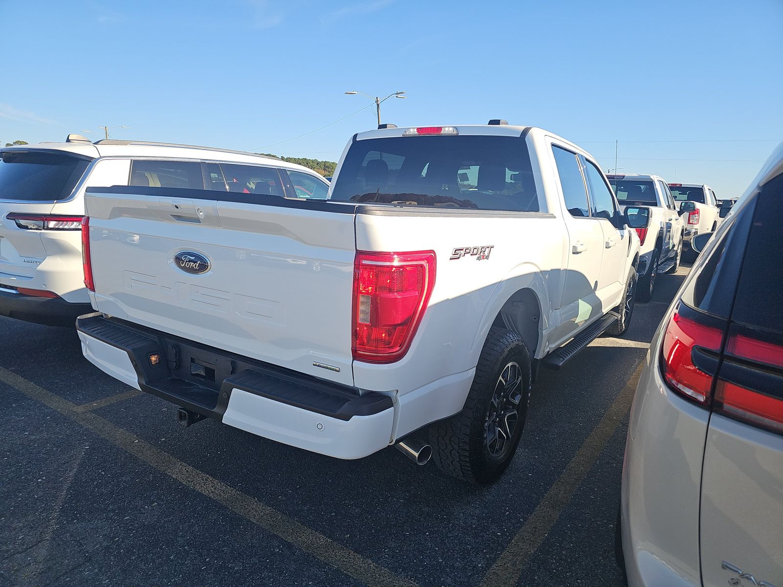 2022 Ford F-150 XLT AWD