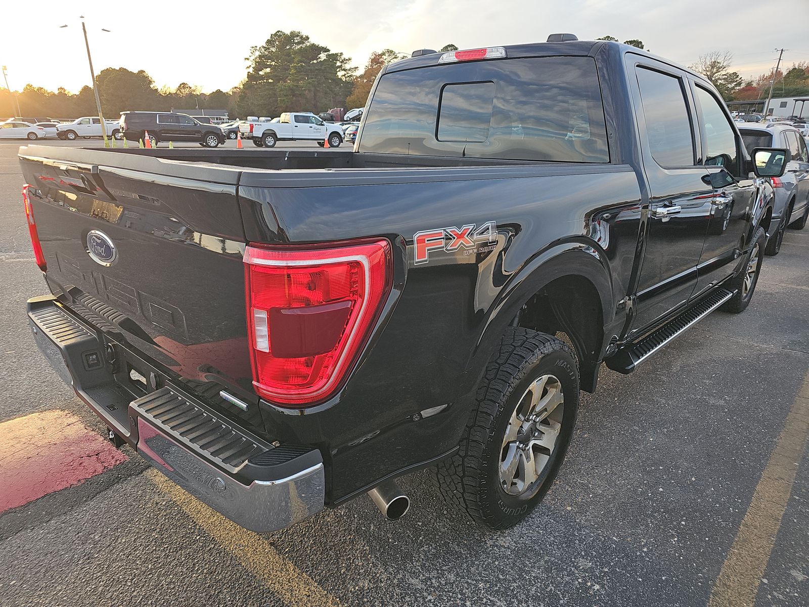 2023 Ford F-150 XLT AWD