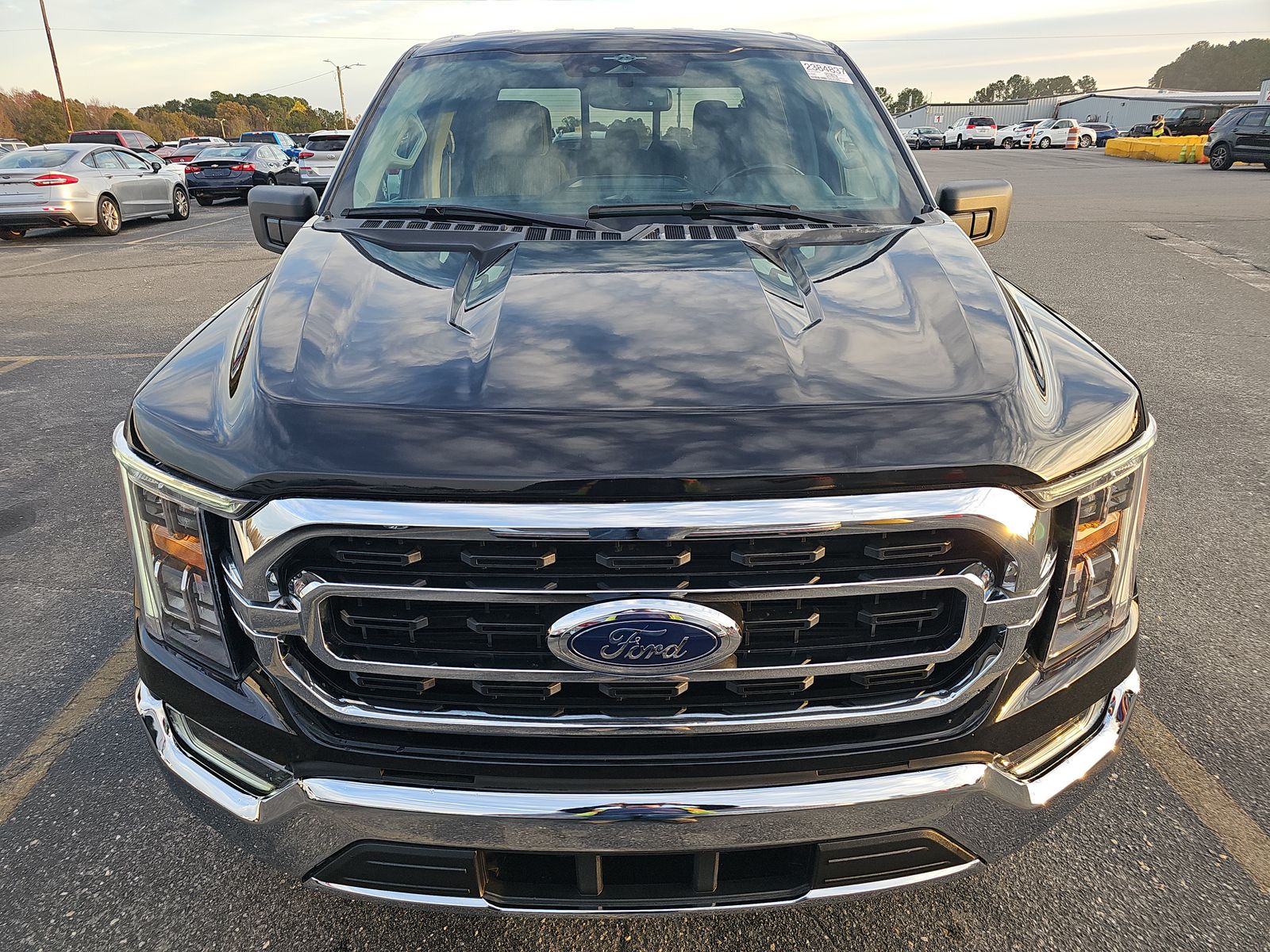 2023 Ford F-150 XLT AWD