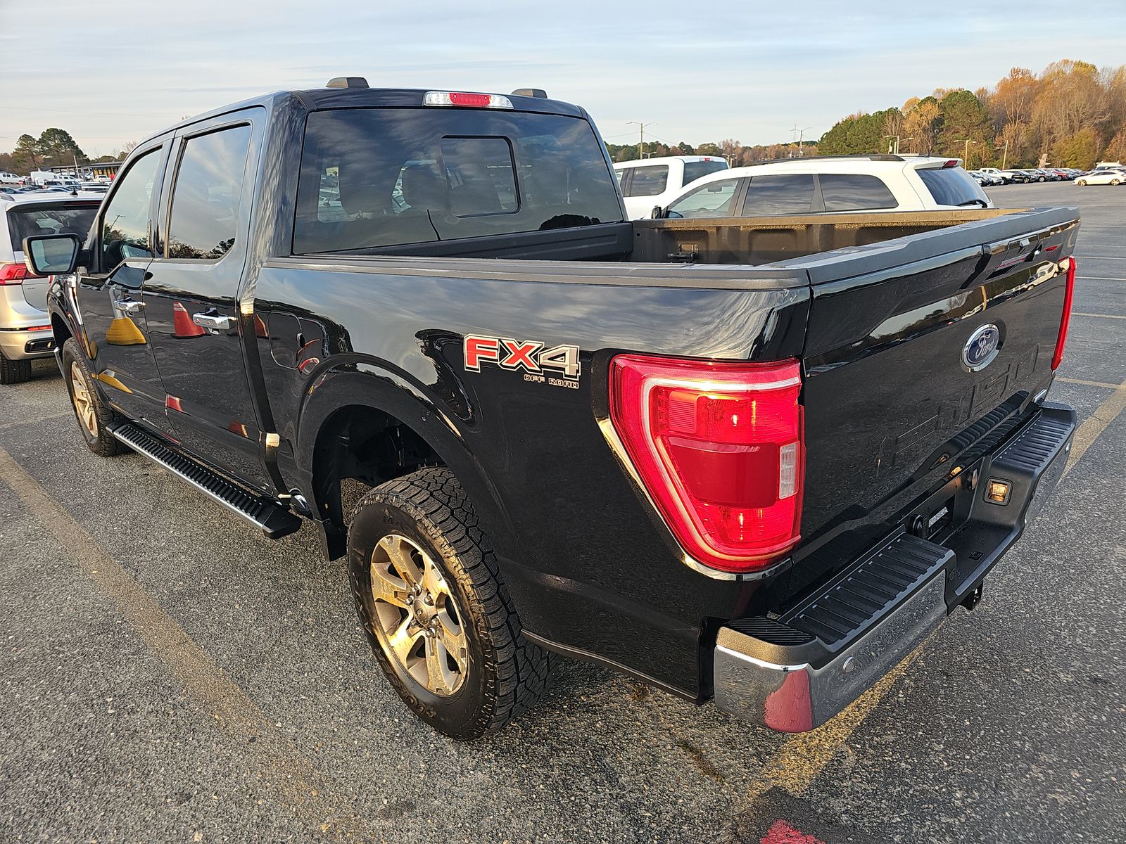 2023 Ford F-150 XLT AWD