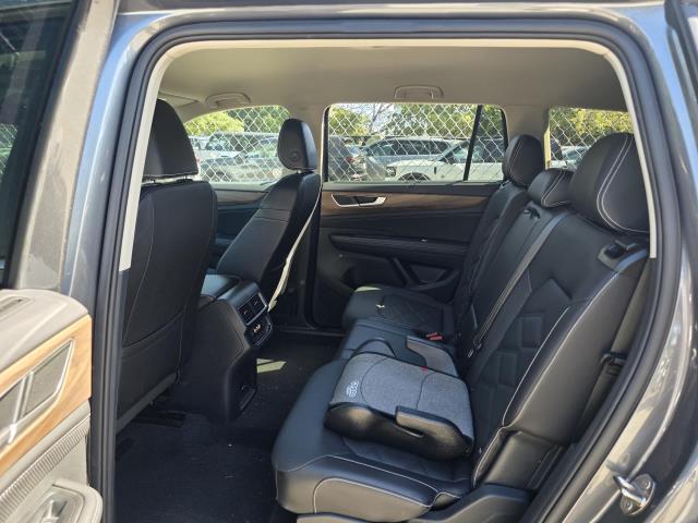 2025 Volkswagen Atlas 2.0T SE AWD