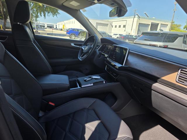 2025 Volkswagen Atlas 2.0T SE AWD