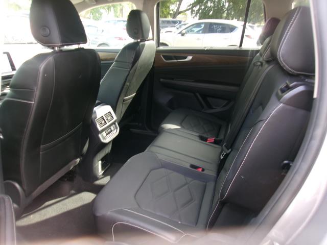 2025 Volkswagen Atlas 2.0T SE FWD