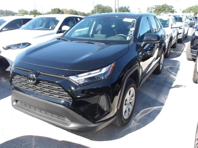 2025 Toyota RAV4 LE FWD