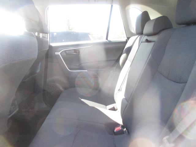 2025 Toyota RAV4 LE FWD