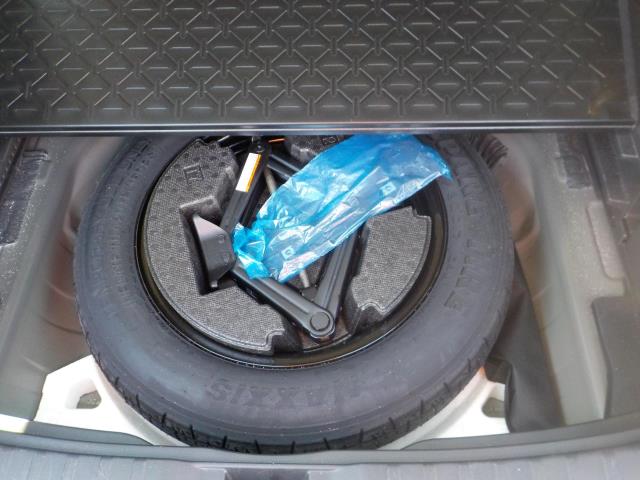 2025 Toyota RAV4 LE FWD