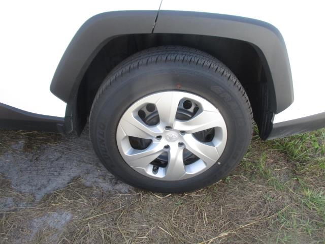 2025 Toyota RAV4 LE FWD