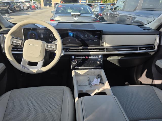 2025 Hyundai Santa Fe Hybrid SEL FWD