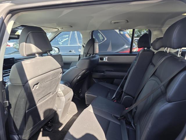 2025 Hyundai Santa Fe Hybrid SEL FWD