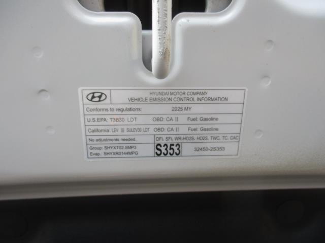 2025 Hyundai Santa Fe SEL FWD