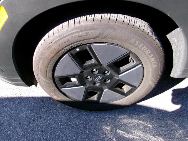 2025 Hyundai Santa Fe Hybrid SEL FWD