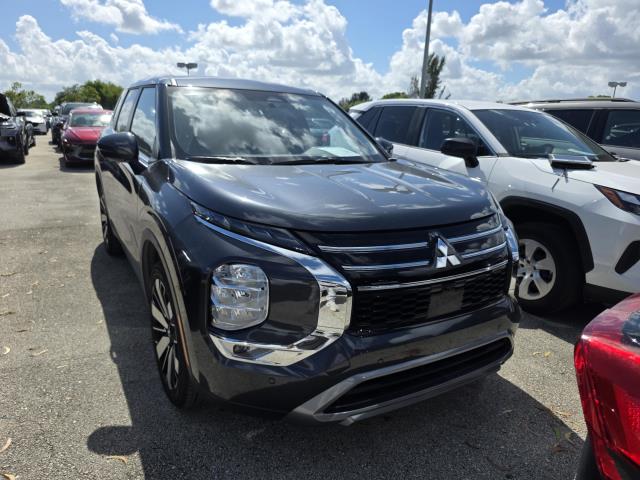 2025 Mitsubishi Outlander SE FWD