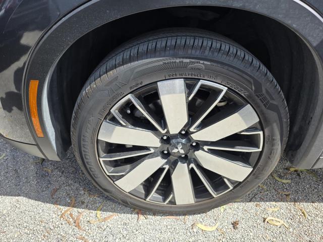 2025 Mitsubishi Outlander SE FWD