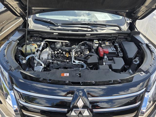 2025 Mitsubishi Outlander SE FWD