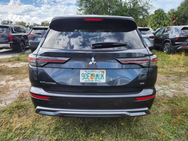 2025 Mitsubishi Outlander SE FWD