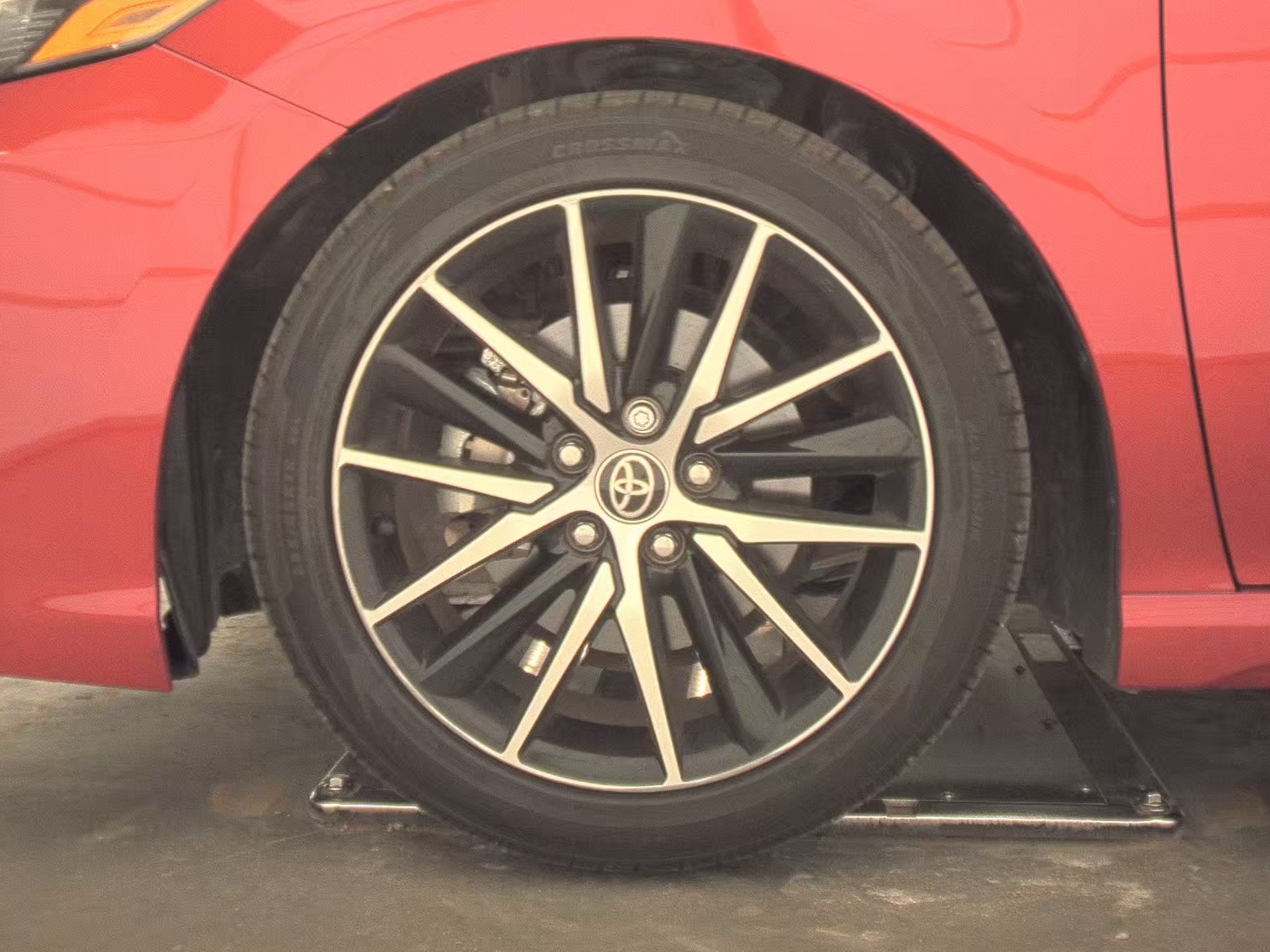 2023 Toyota Camry SE FWD