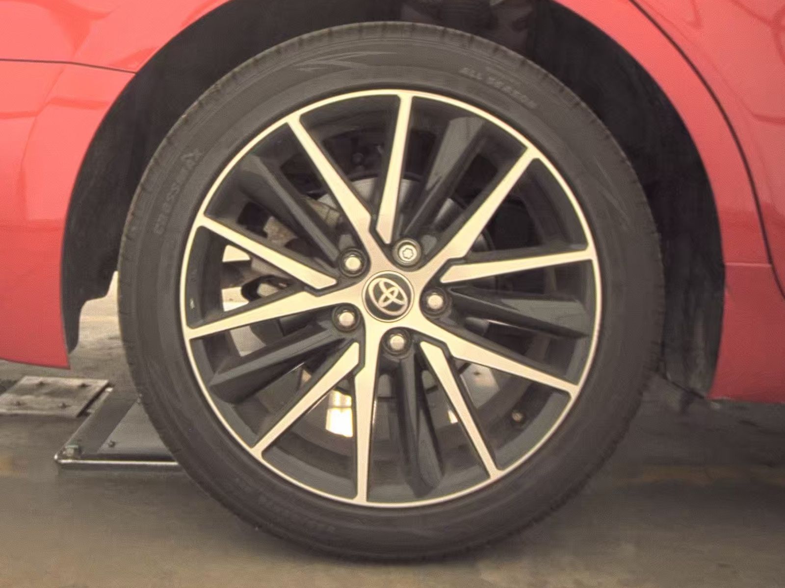 2023 Toyota Camry SE FWD