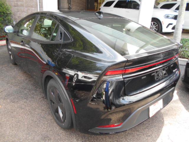 2024 Toyota Prius LE FWD