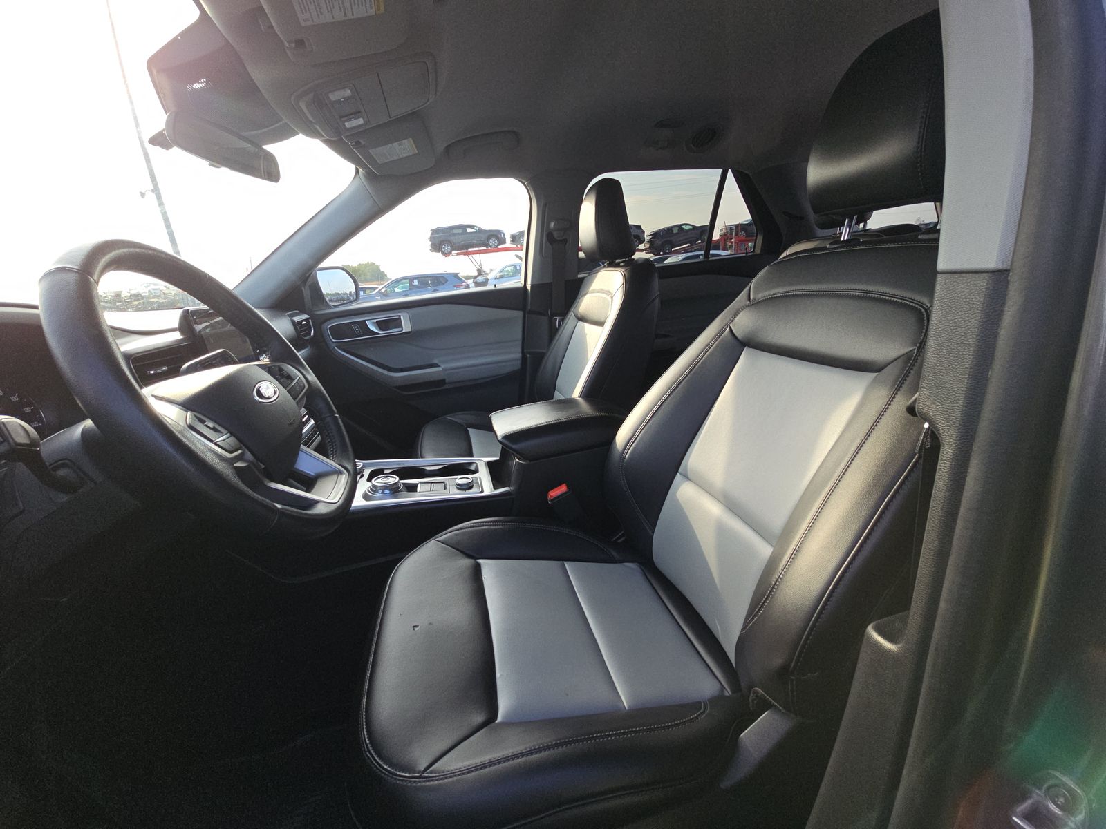 2024 Ford Explorer XLT AWD