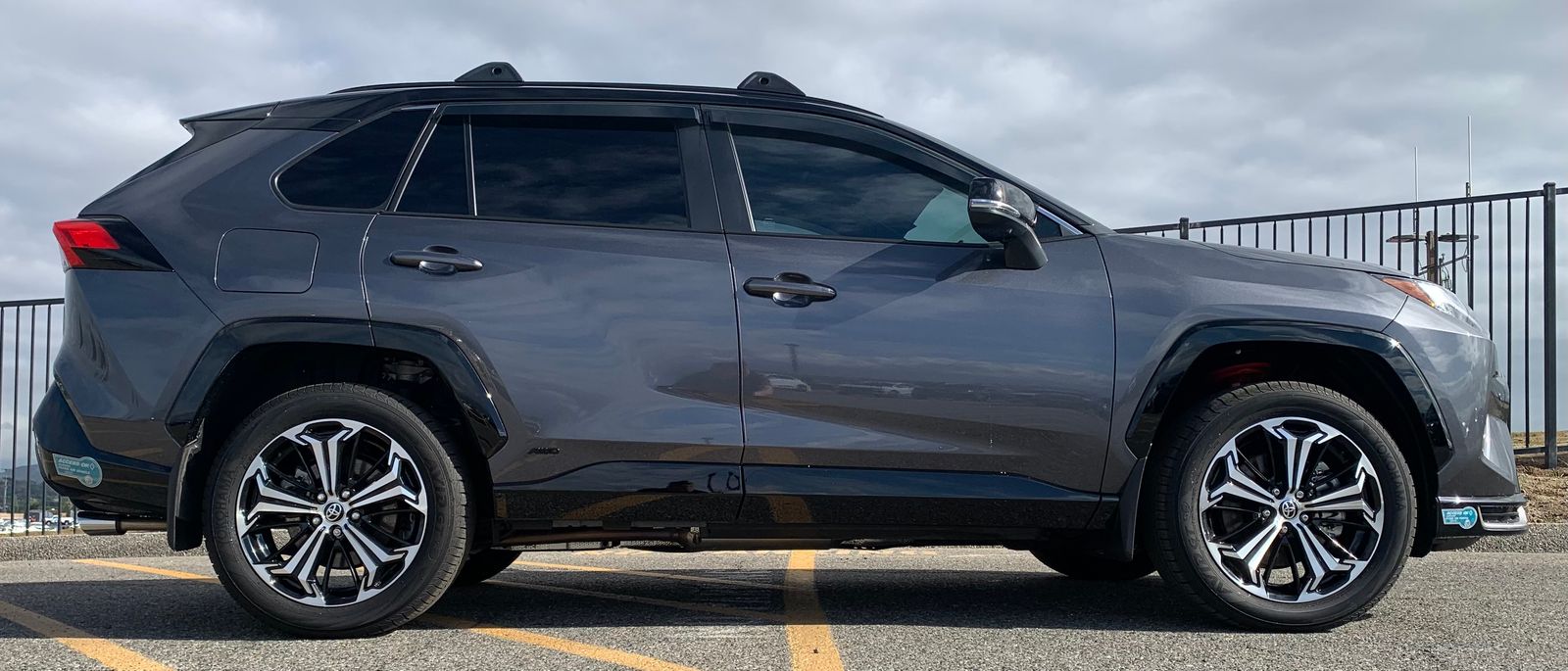 2025 Toyota RAV4 Plug-In Hybrid XSE AWD