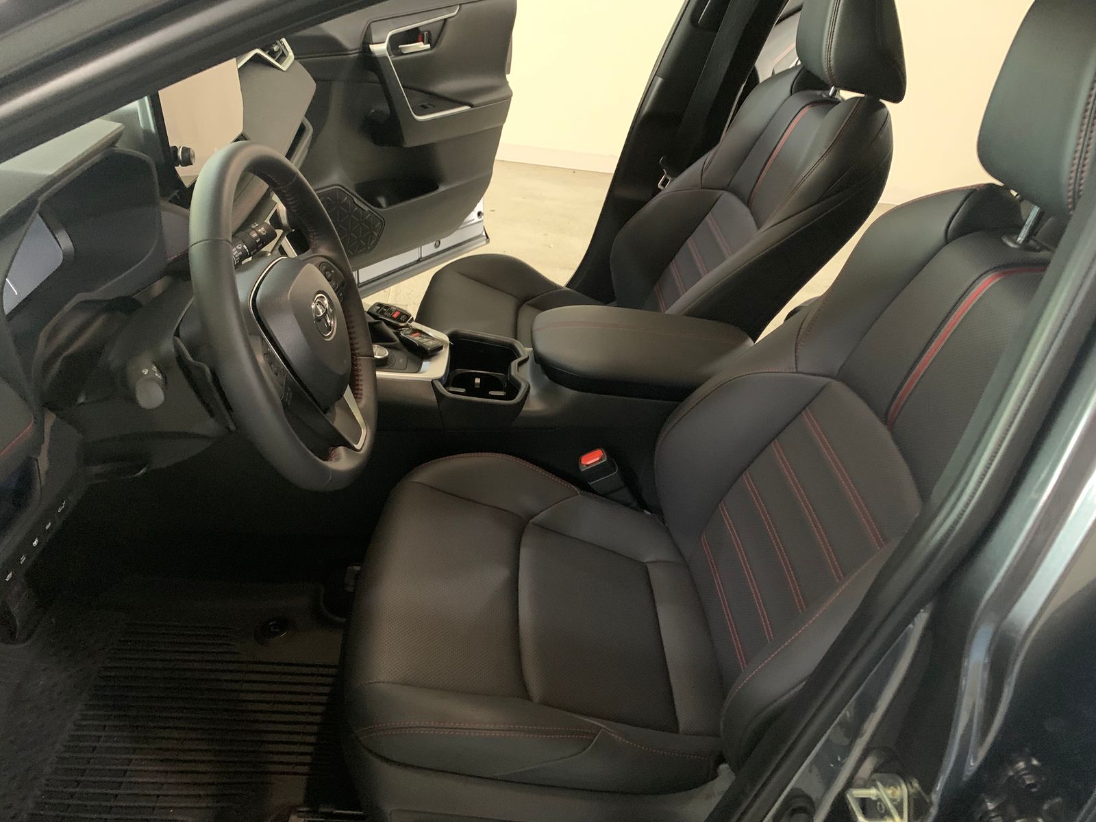 2025 Toyota RAV4 Plug-In Hybrid XSE AWD