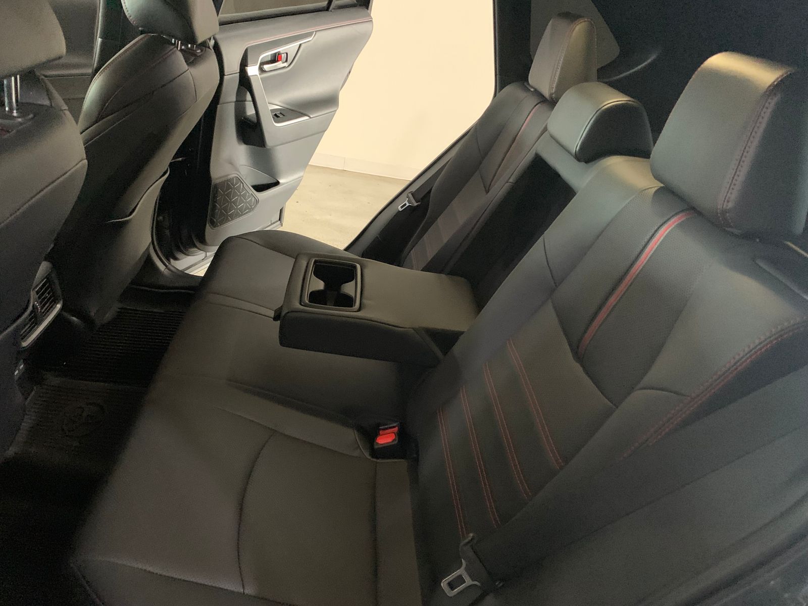 2025 Toyota RAV4 Plug-In Hybrid XSE AWD