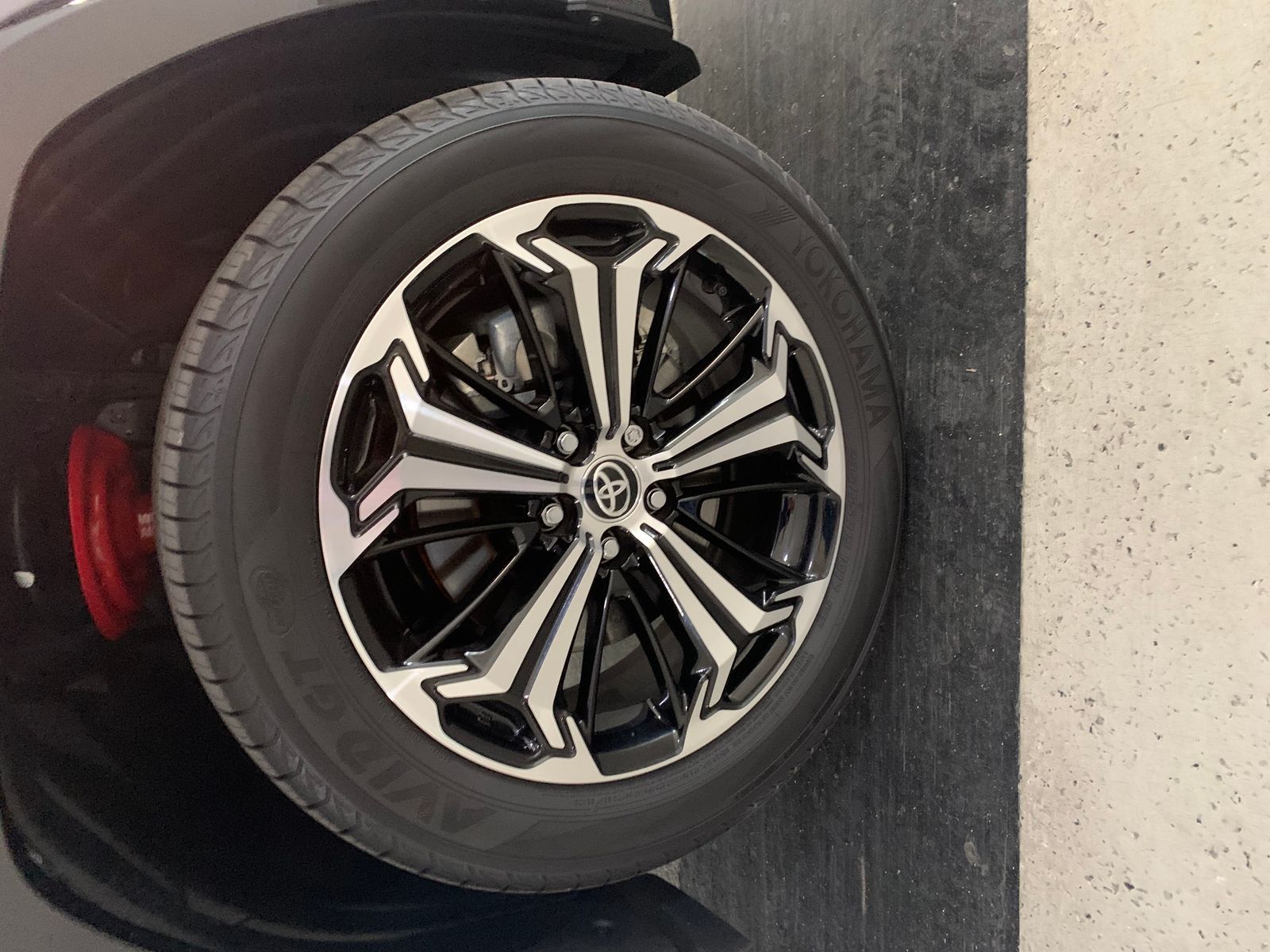 2025 Toyota RAV4 Plug-In Hybrid XSE AWD