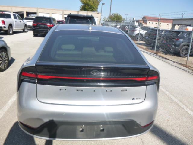 2024 Toyota Prius LE FWD