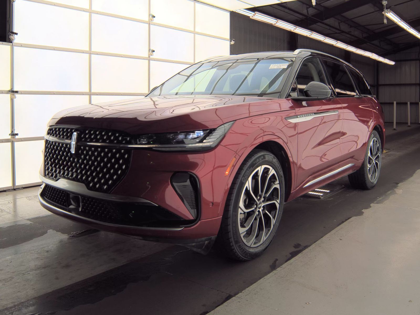 2024 Lincoln Nautilus Reserve AWD
