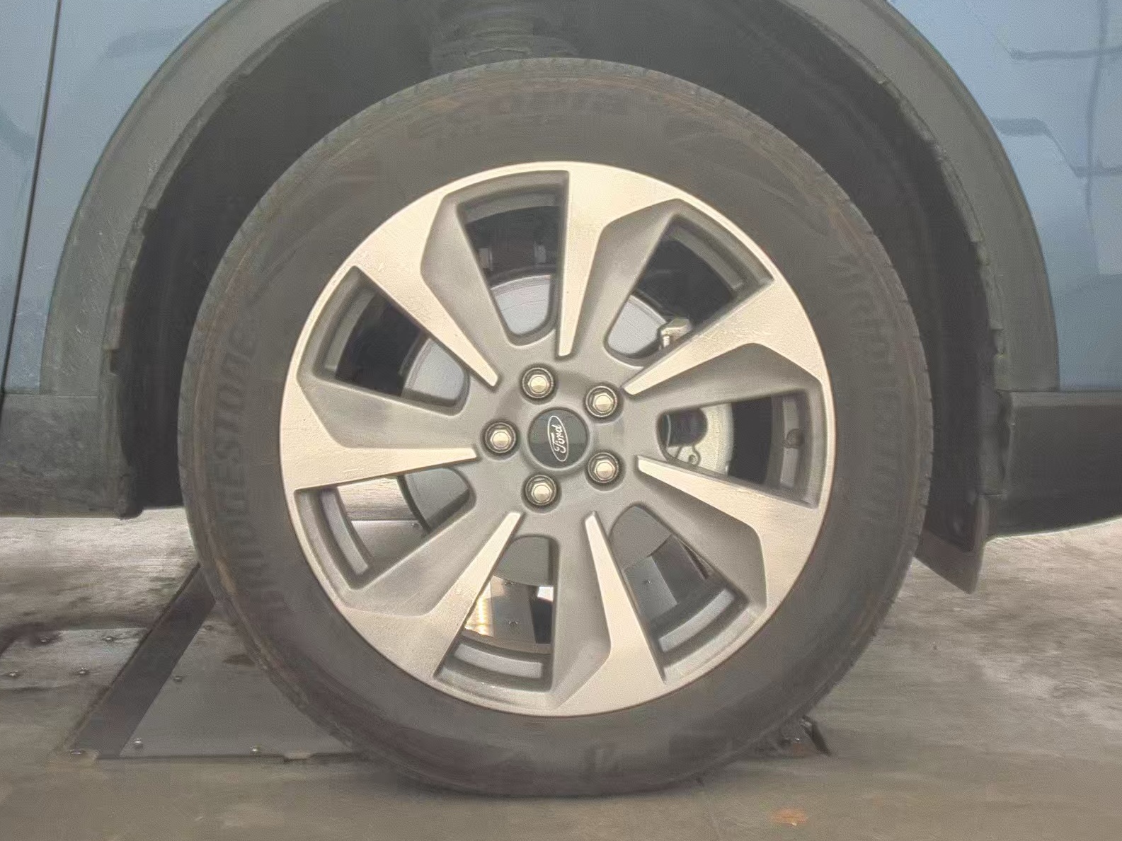 2025 Ford Escape Platinum AWD