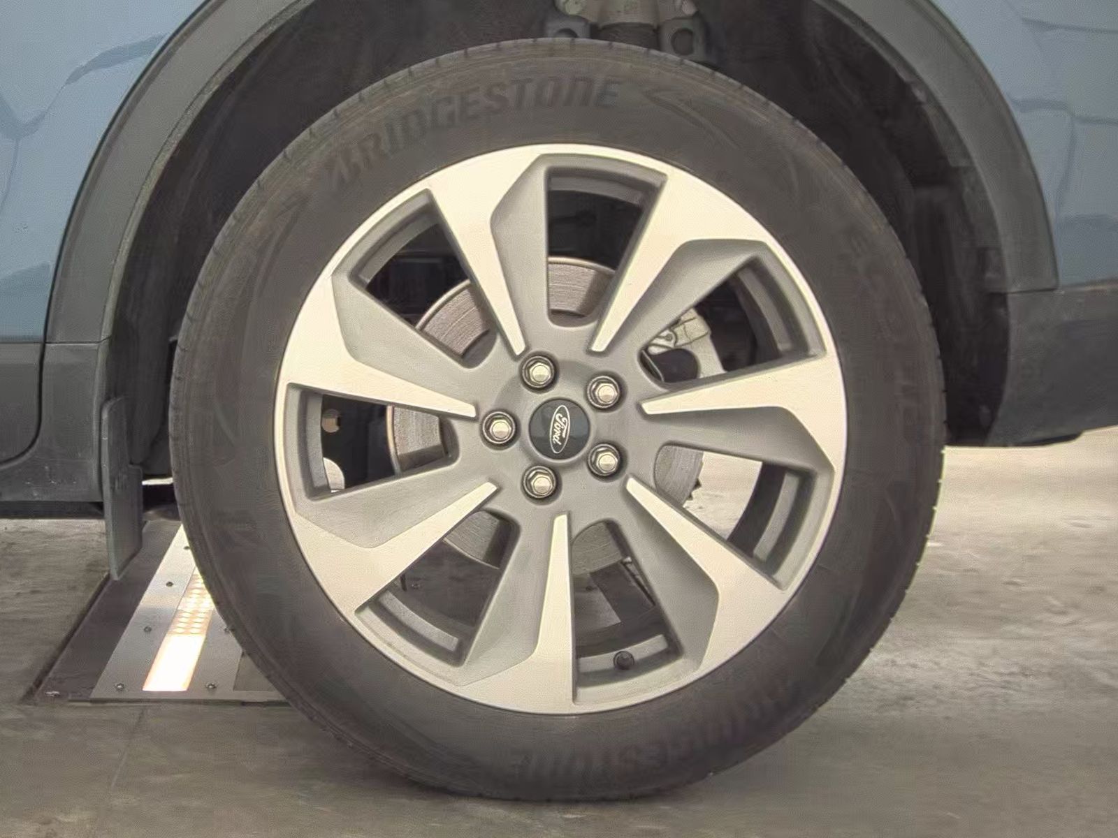 2025 Ford Escape Platinum AWD