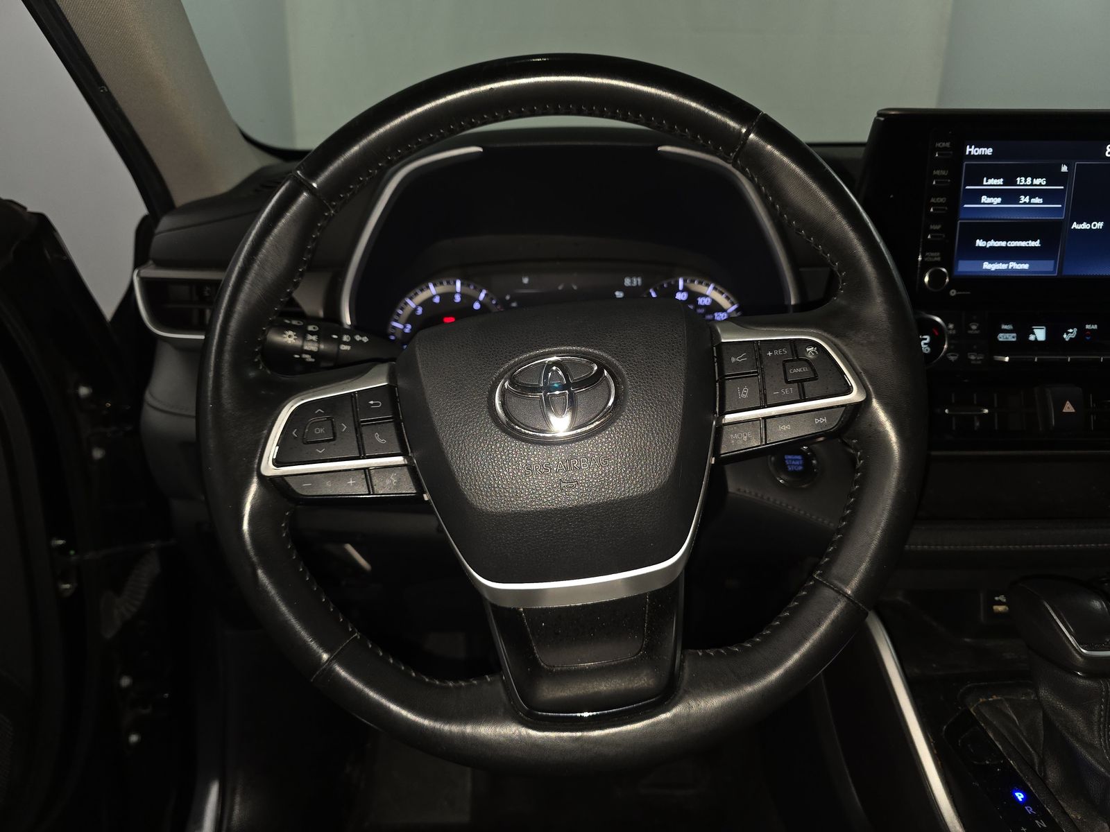 2022 Toyota Highlander XLE FWD