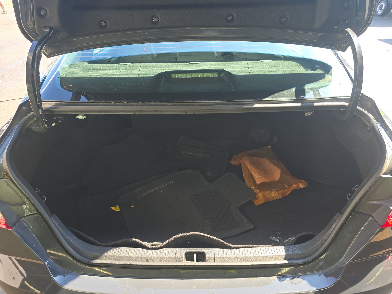 2025 Toyota Camry SE FWD