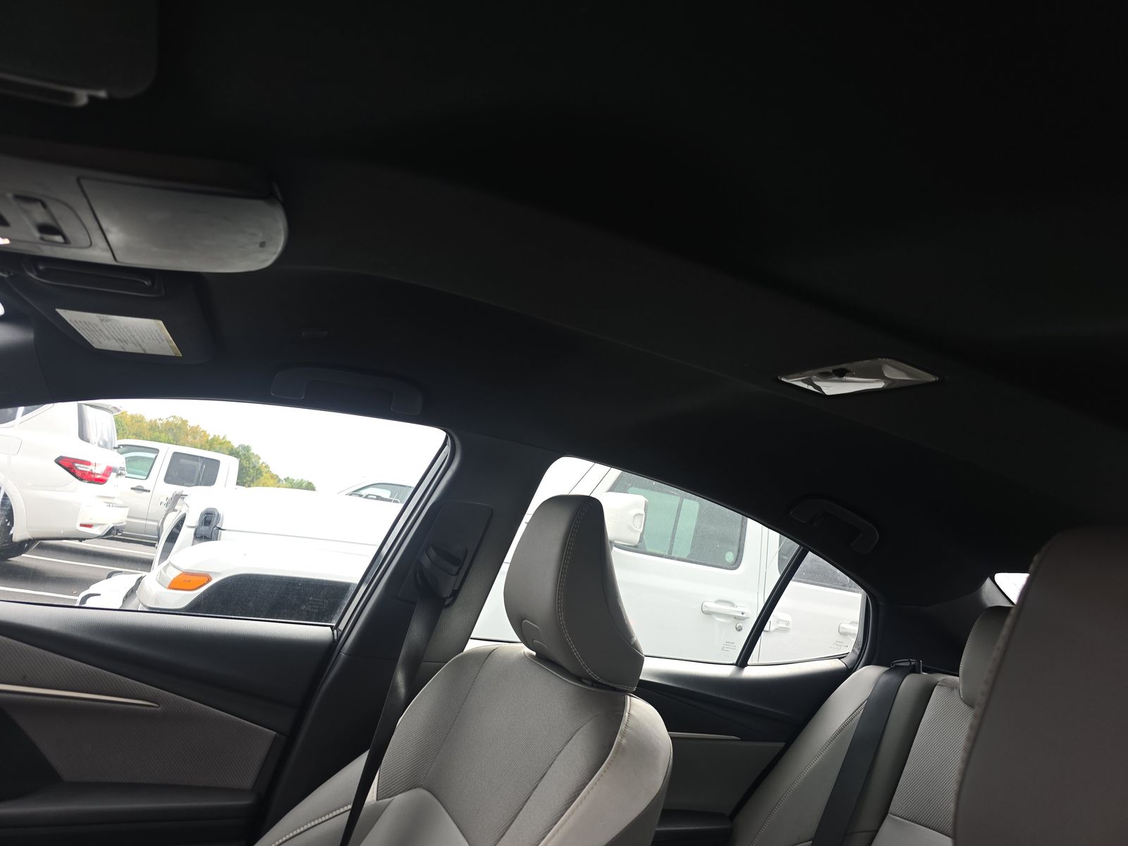 2025 Toyota Camry SE FWD