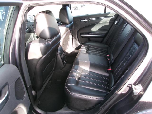 2023 Chrysler 300 300S RWD